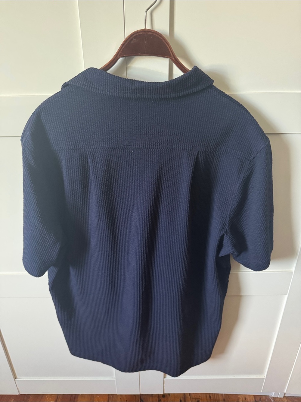 Mango Men’s Navy Seersucker Short-Sleeve Polo - Picture 2 of 3